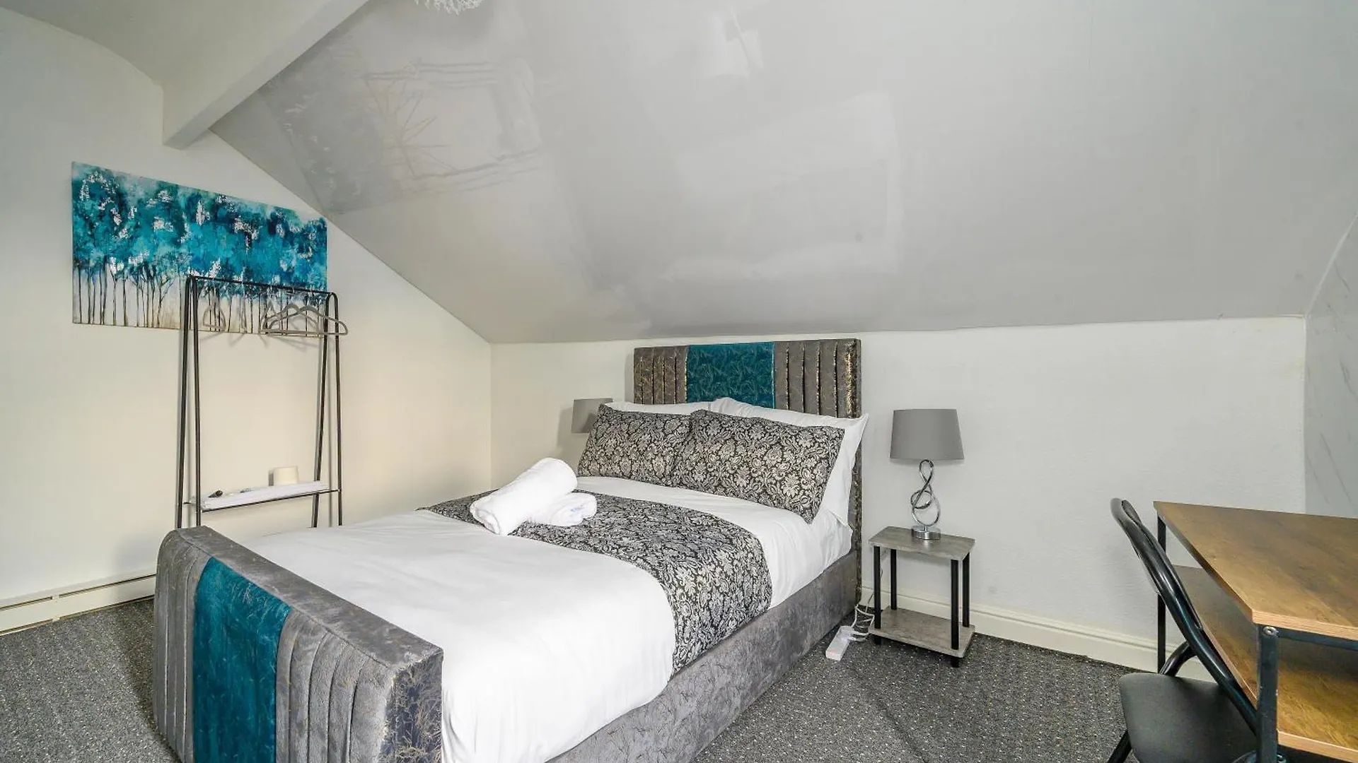 -Ra15Cfa- For Relaxed And Cosy Stay With Free Parking Leeds