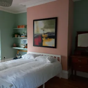 Sunny House Leeds (West Yorkshire)